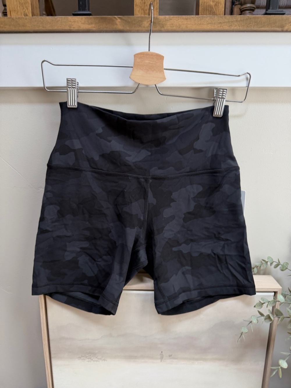 Women's Align HR Shorts 6 inch High-Waist Black Camo Performance Shorts